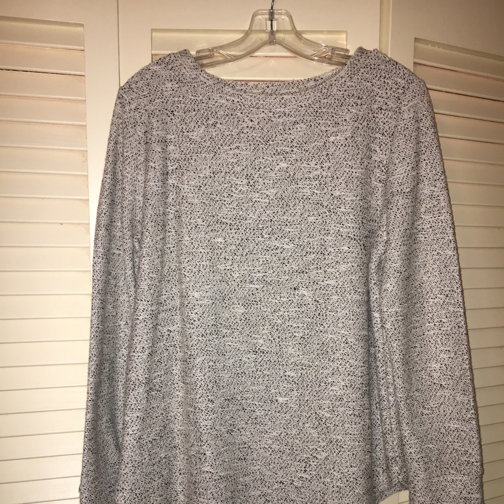Loft black and white pullover